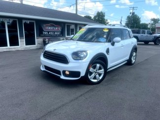 Used 2019 MINI Cooper Countryman w/ Storage Package image 1