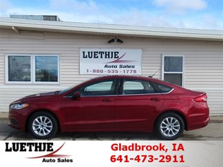 Used 2017 Ford Fusion S image 1