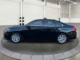 Used 2017 Subaru Legacy 2.5i Premium image 1