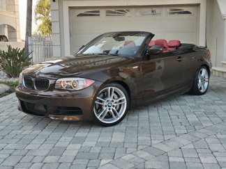 Used 2012 BMW 135i Convertible image 1