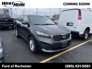 Used 2019 Kia Sorento LX image 1