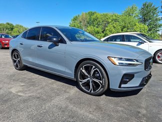 Certified 2024 Volvo S60 B5 Plus image 1