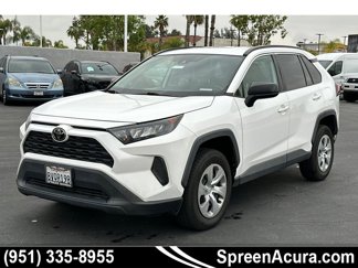 Used 2020 Toyota RAV4 LE image 1