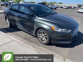 Used 2015 Ford Fusion SE image 1