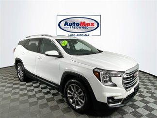 Used 2022 GMC Terrain SLT image 1