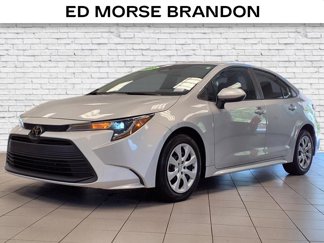Used 2023 Toyota Corolla LE image 1