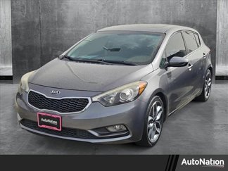 Used 2016 Kia Forte EX w/ EX Premium Technology Package image 1