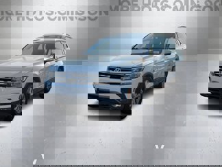 Used 2018 Volkswagen Tiguan S image 1