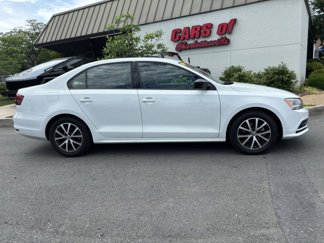 Used 2016 Volkswagen Jetta S image 1
