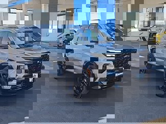 New 2025 Chevrolet Traverse RS image 1