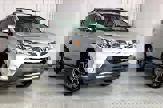 Used 2015 Toyota RAV4 XLE image 1