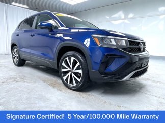 Used 2022 Volkswagen Taos SE image 1