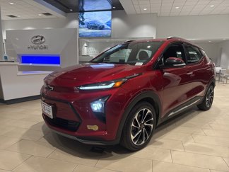 Used 2022 Chevrolet Bolt EUV Premier w/ Sun & Sound Package image 1