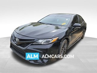 Used 2019 Toyota Camry SE image 1