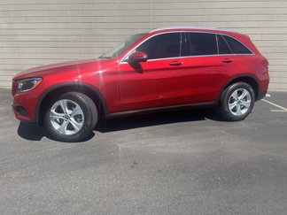 Used 2018 Mercedes-Benz GLC 300 4MATIC image 1