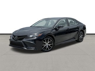 Used 2023 Toyota Camry SE image 1