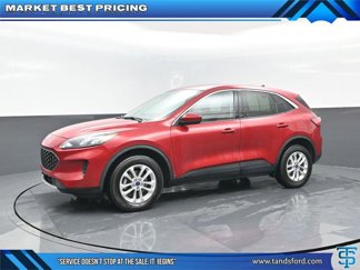 Used 2021 Ford Escape SE w/ Cold Weather Package image 1