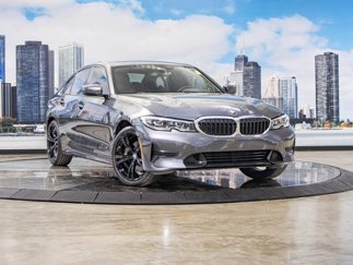 Certified 2022 BMW 330i xDrive Sedan w/ Driving Assistance Package image 1