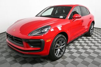 Certified 2024 Porsche Macan video 1