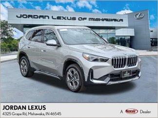 Used 2025 BMW X1 xDrive28i image 1