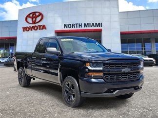 Used 2018 Chevrolet Silverado 1500 Custom w/ Custom Value Package image 1