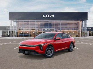 New 2025 Kia K4 LXS image 1