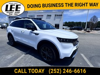 Used 2022 Kia Sorento SX Prestige image 1