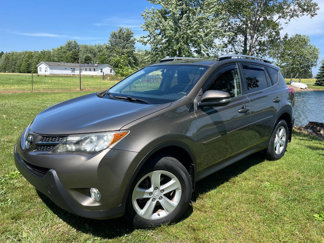Used 2013 Toyota RAV4 XLE image 1