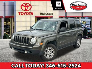 Used 2015 Jeep Patriot Sport w/ Power Value Group image 1