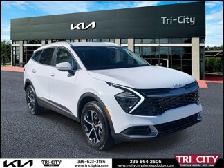 New 2025 Kia Sportage EX image 1