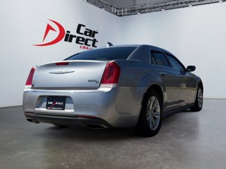 Used 2016 Chrysler 300 C image 1