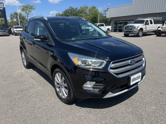 Used 2017 Ford Escape Titanium image 1
