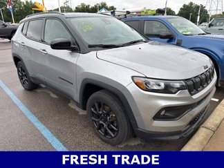Used 2022 Jeep Compass Altitude w/ Convenience Group image 1