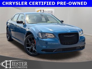 Used 2021 Chrysler 300 Touring w/ Sport Appearance Package image 1