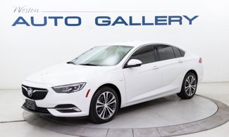 Used 2019 Buick Regal Preferred w/ Sights and Sounds Package image 1