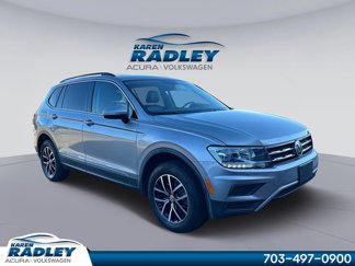 Certified 2021 Volkswagen Tiguan SE image 1