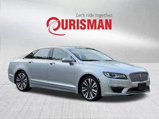 Used 2019 Lincoln MKZ Reserve image 1