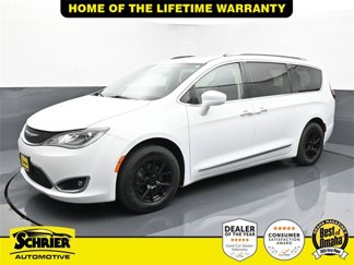 Used 2020 Chrysler Pacifica Touring-L image 1