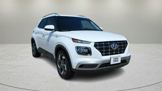 Used 2022 Hyundai Venue SEL image 1