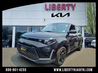 Certified 2023 Kia Soul EX image 1