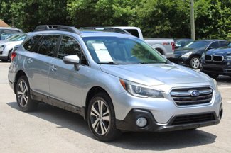 Used 2018 Subaru Outback 2.5i Limited image 1