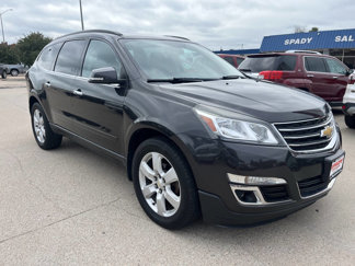 Used 2017 Chevrolet Traverse LT w/ Style and Technology Package image 1