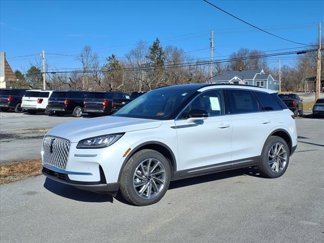 New 2025 Lincoln Corsair AWD w/ Equipment Group 101A image 1