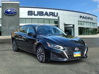 Used 2023 Nissan Altima 2.5 SV image 1