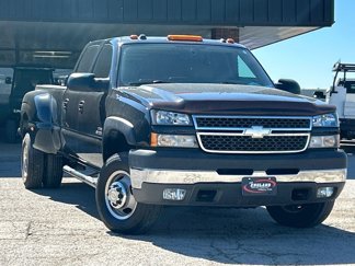 Used 2005 Chevrolet Silverado 3500 LT w/ Heavy-Duty Power Package image 1