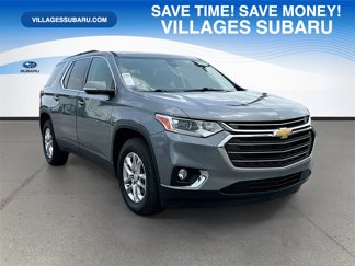 Used 2020 Chevrolet Traverse LT image 1