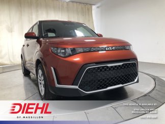 Certified 2023 Kia Soul LX image 1
