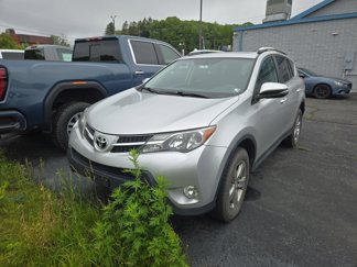 Used 2015 Toyota RAV4 XLE image 1
