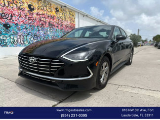 Used 2022 Hyundai Sonata SE image 1
