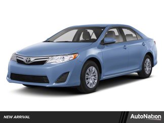 Used 2012 Toyota Camry LE image 1